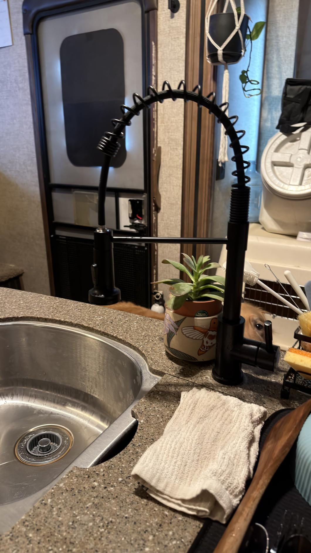 GIMILI Matte Black Touchless Kitchen Sink Faucet with Pull Down Sprayer | Motion Sensor Smart Activated Hands-Free Single Handle customer photo 2