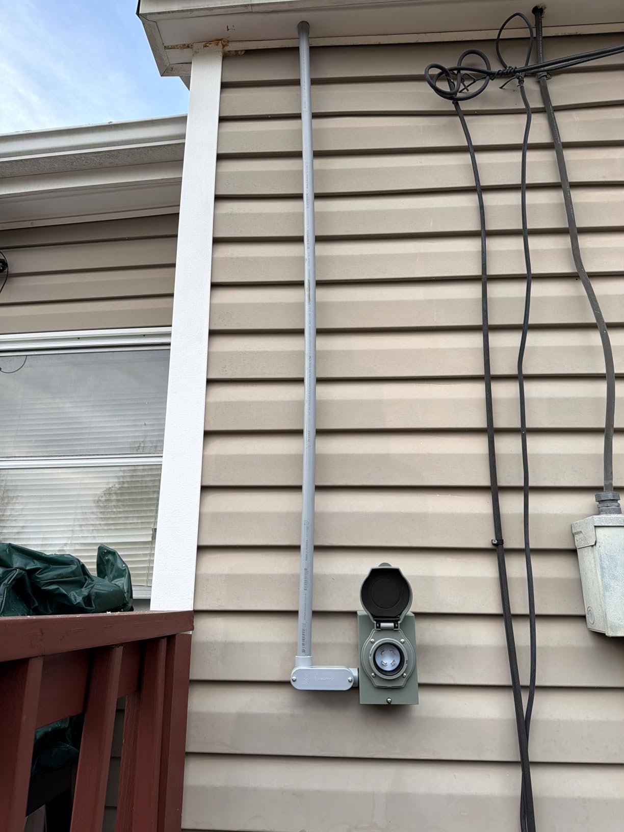 30 Amp Generator Cord 25FT and Pre-Drilled Power Inlet Box customer photo 2