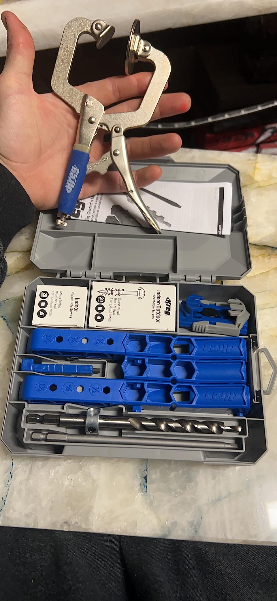 Kreg KPHJ320-22 Pocket-Hole Jig 320 with Classic 2 Inch Face Clamp - Small, Durable Jig for Tight Spaces - Easily Adjustable Drill Guides - For Materials 1/2