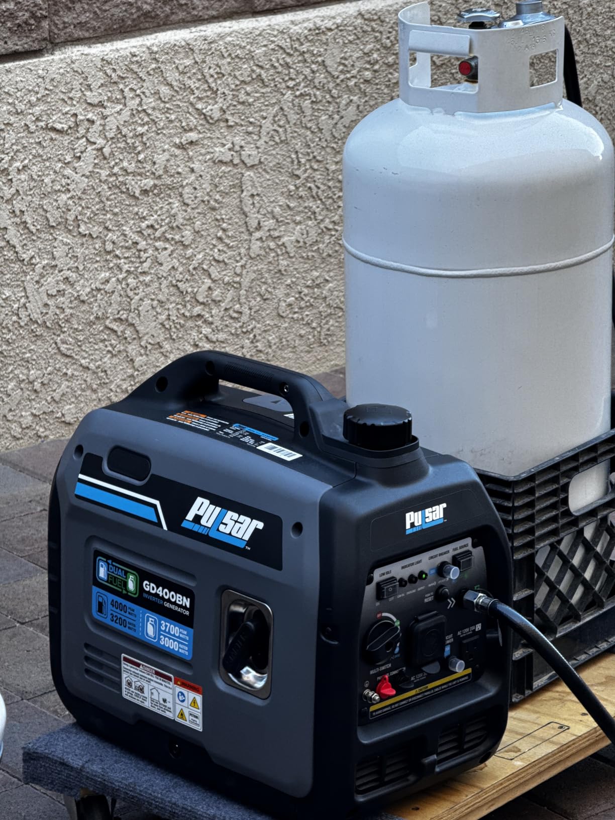 Pulsar Products GD400BN, 4000W Portable super-quiet Dual Fuel & Parallel Capability, RV-Ready, CARB Compliant customer photo 1