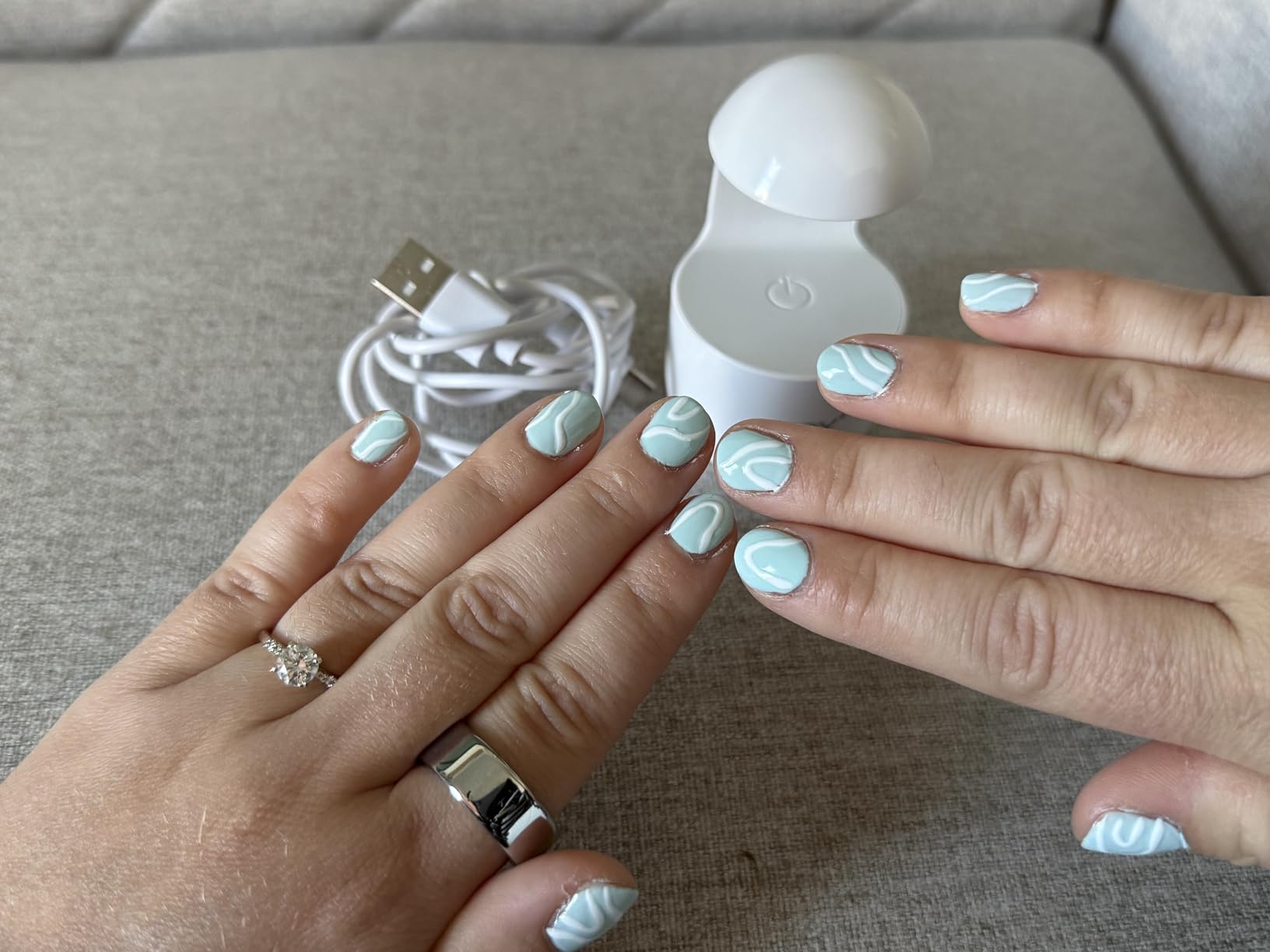 GAOY Mini UV Light for Gel Nails, Small LED Nail Lamp, Fast Curing, White customer photo 1