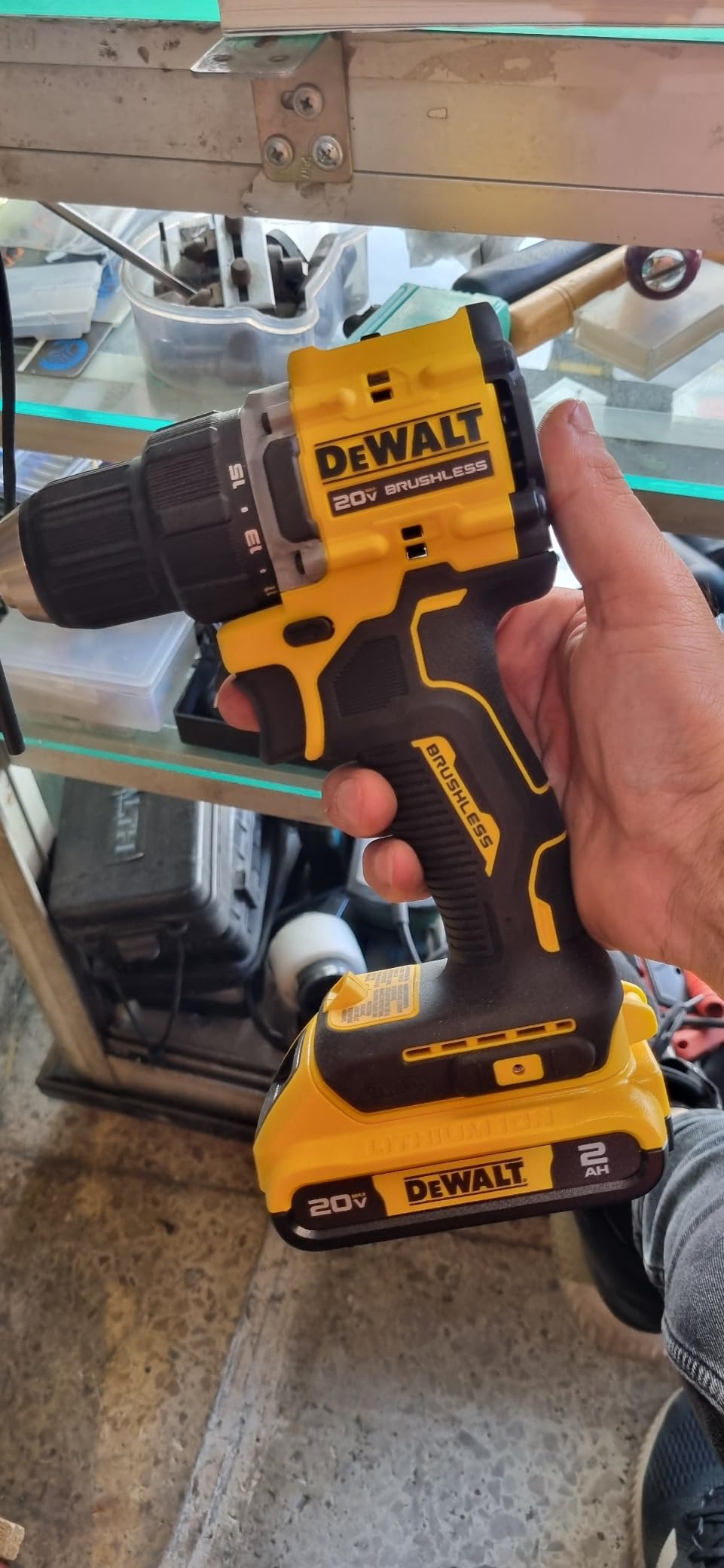 ATOMIC 20-Volt Lithium-Ion Cordless Compact 1/2 in. Drill/Driver Kit with 2.0Ah Battery, Charger and Bag customer photo 1