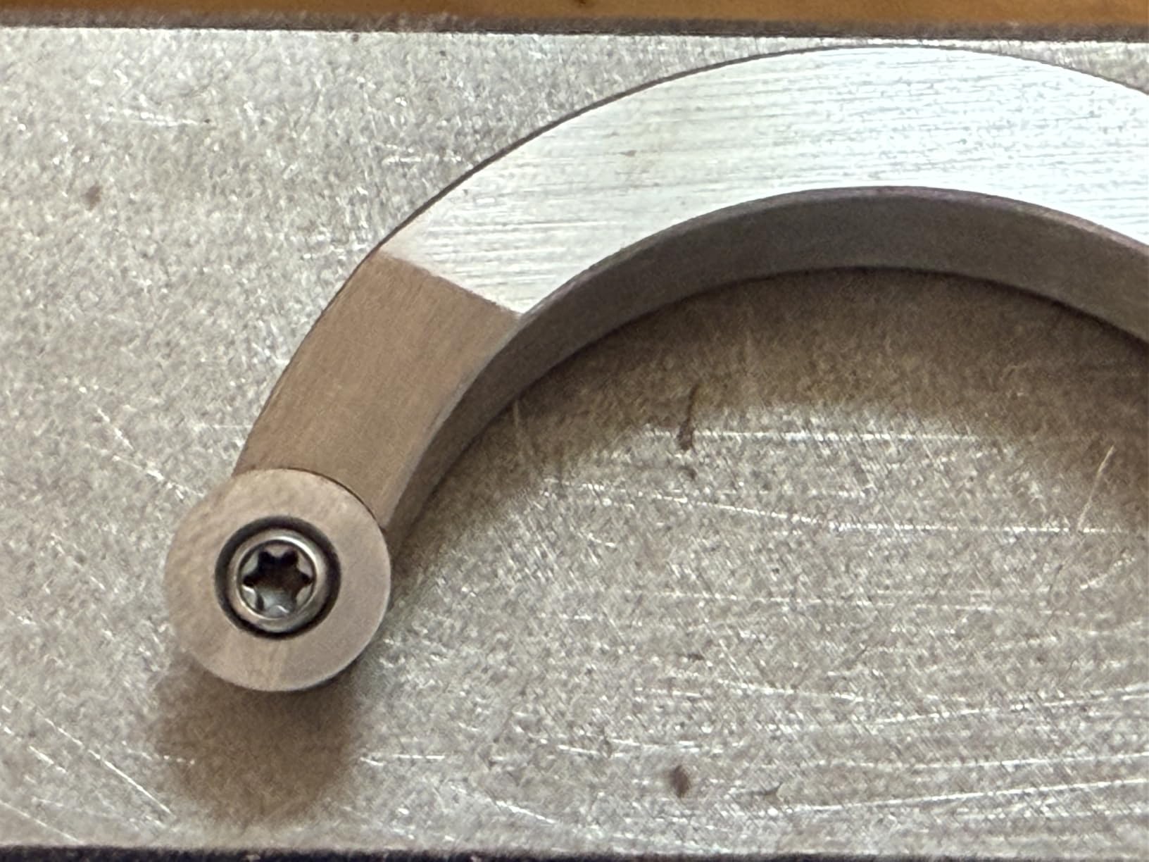 32pcs Carbide Lathe Tools,Tungsten Cutters Inserts Set for Wood Lathe Turning Tools, Include 11 mm Square with Radius, 12 mm and 8.9 mm Round, 30 x 10 mm Diamond,Screws customer photo 1