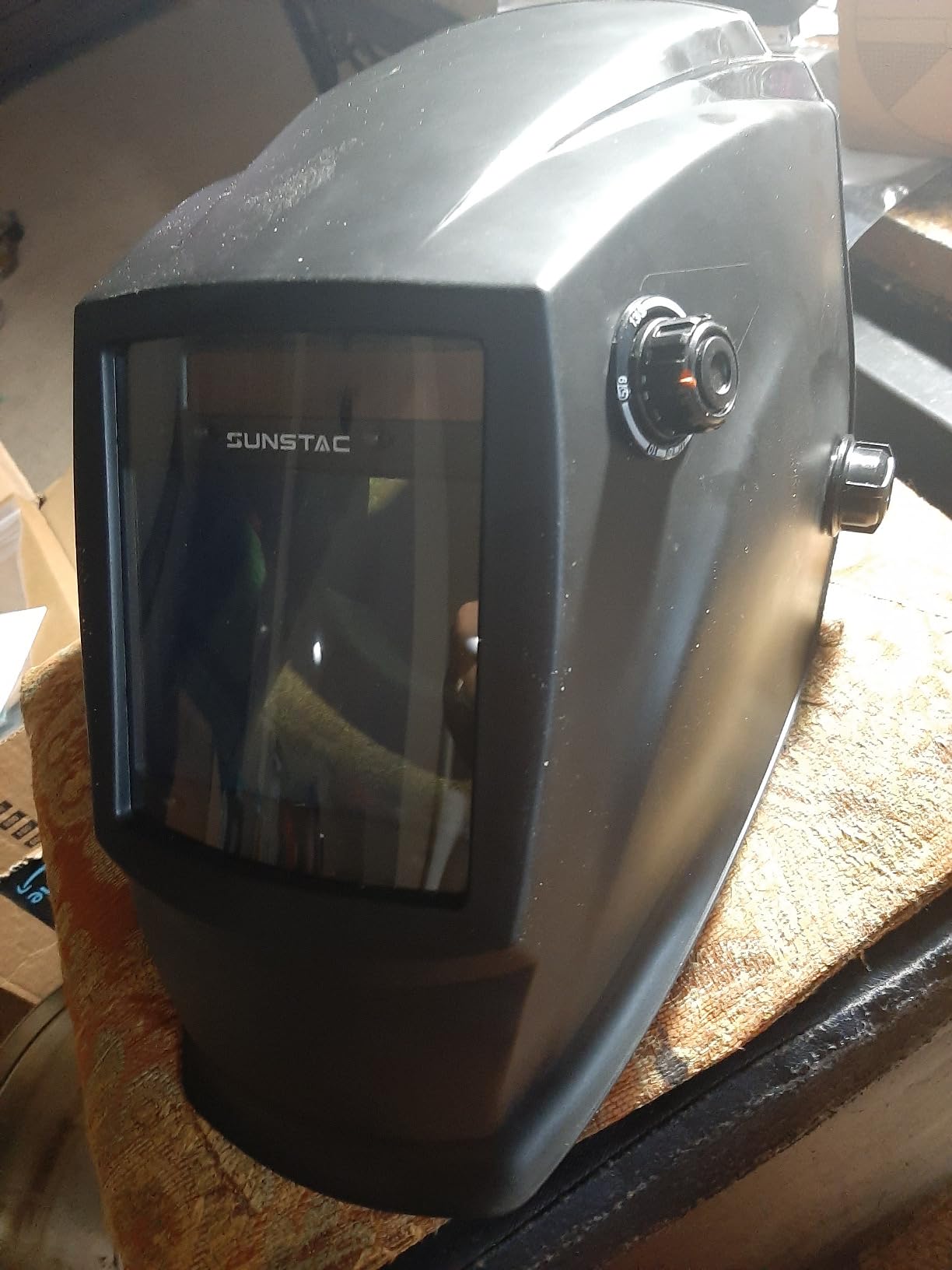 Sunstac Auto-Darkening Welding Helmet with 3.94 x 3.27