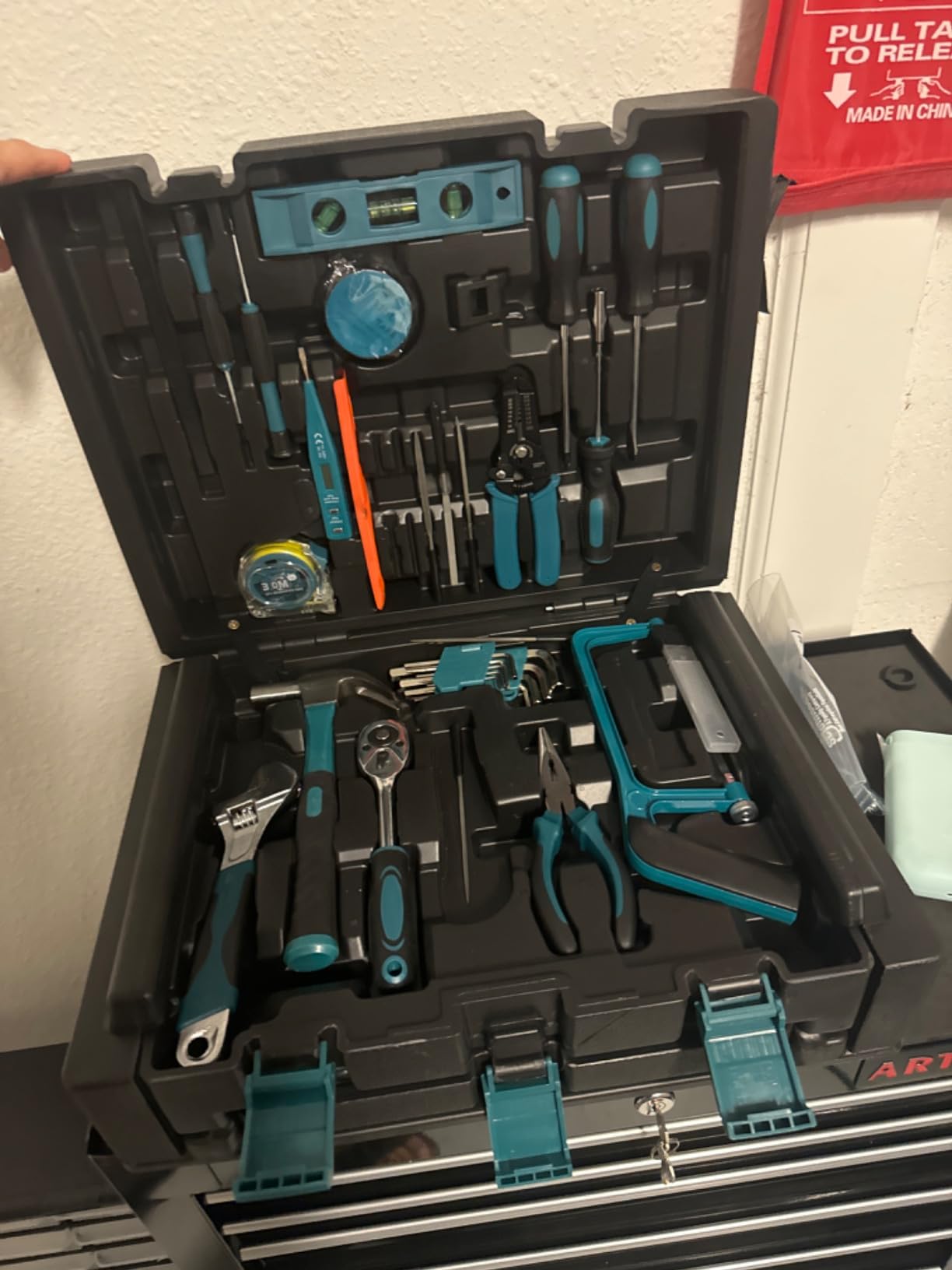 Sundpey 379 Pcs Portable Complete Home and Auto Tool Kit with Drawer Blue customer photo 1