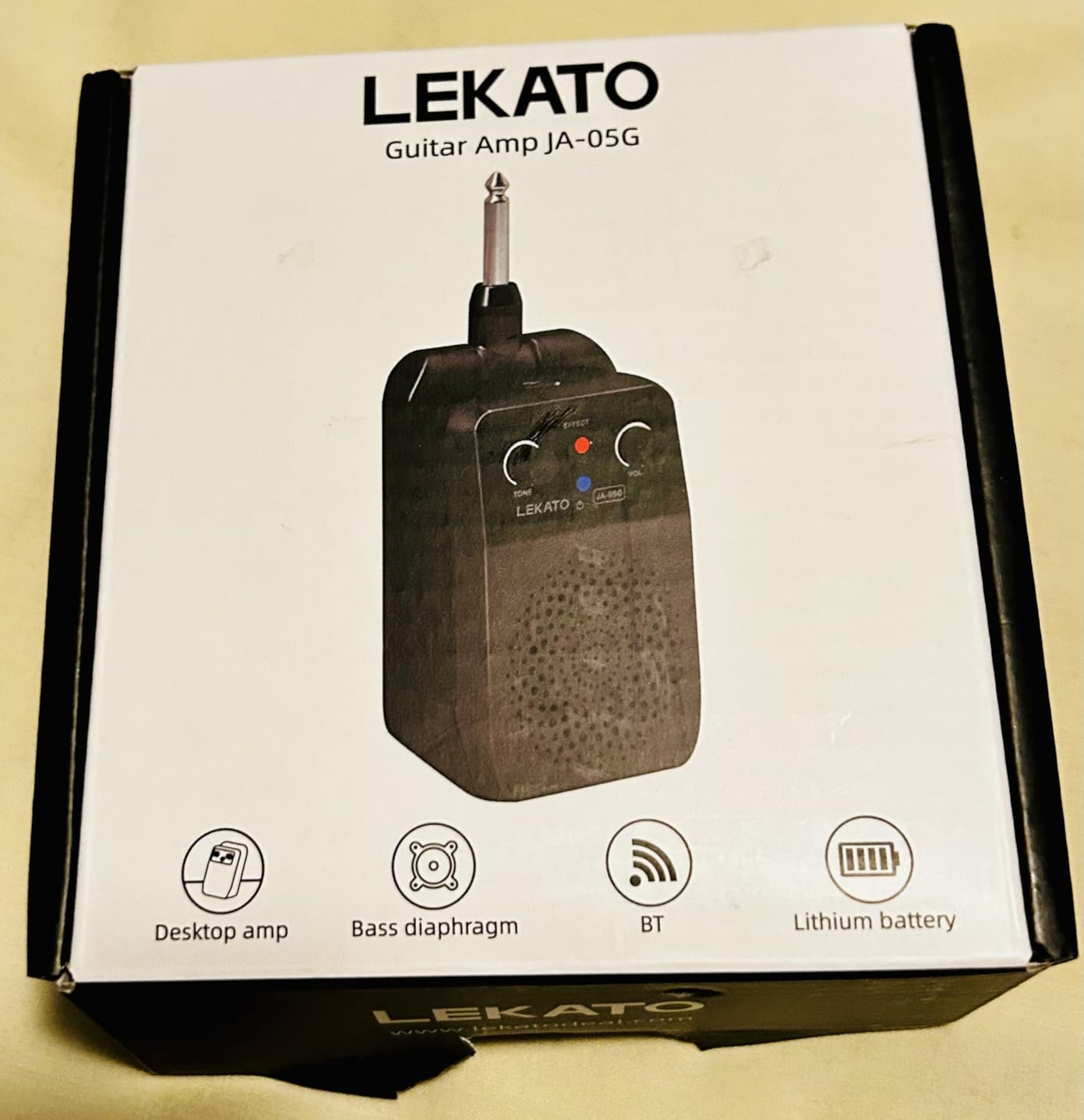 LEKATO Mini Electric Guitar Amp 5W, Portable Guitar Amp Bluetooth with Built-in 4 Effects, Clean Distortion Overdrive Reverb, Rechargeable Small Amplifier for Practice, Black (JA-05G) customer photo 2