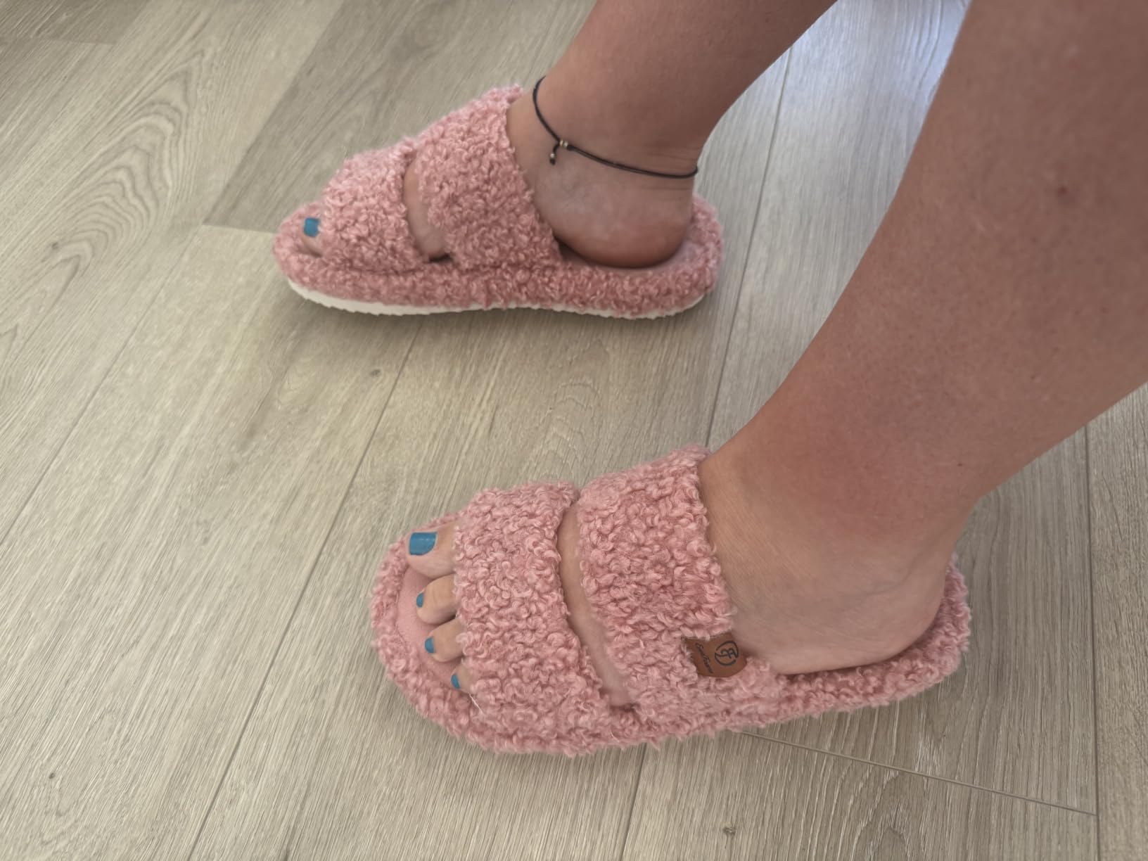 EverFoams Womens Fuzzy Open-toe Slippers Memory Foam Indoor House Shoes customer photo 1