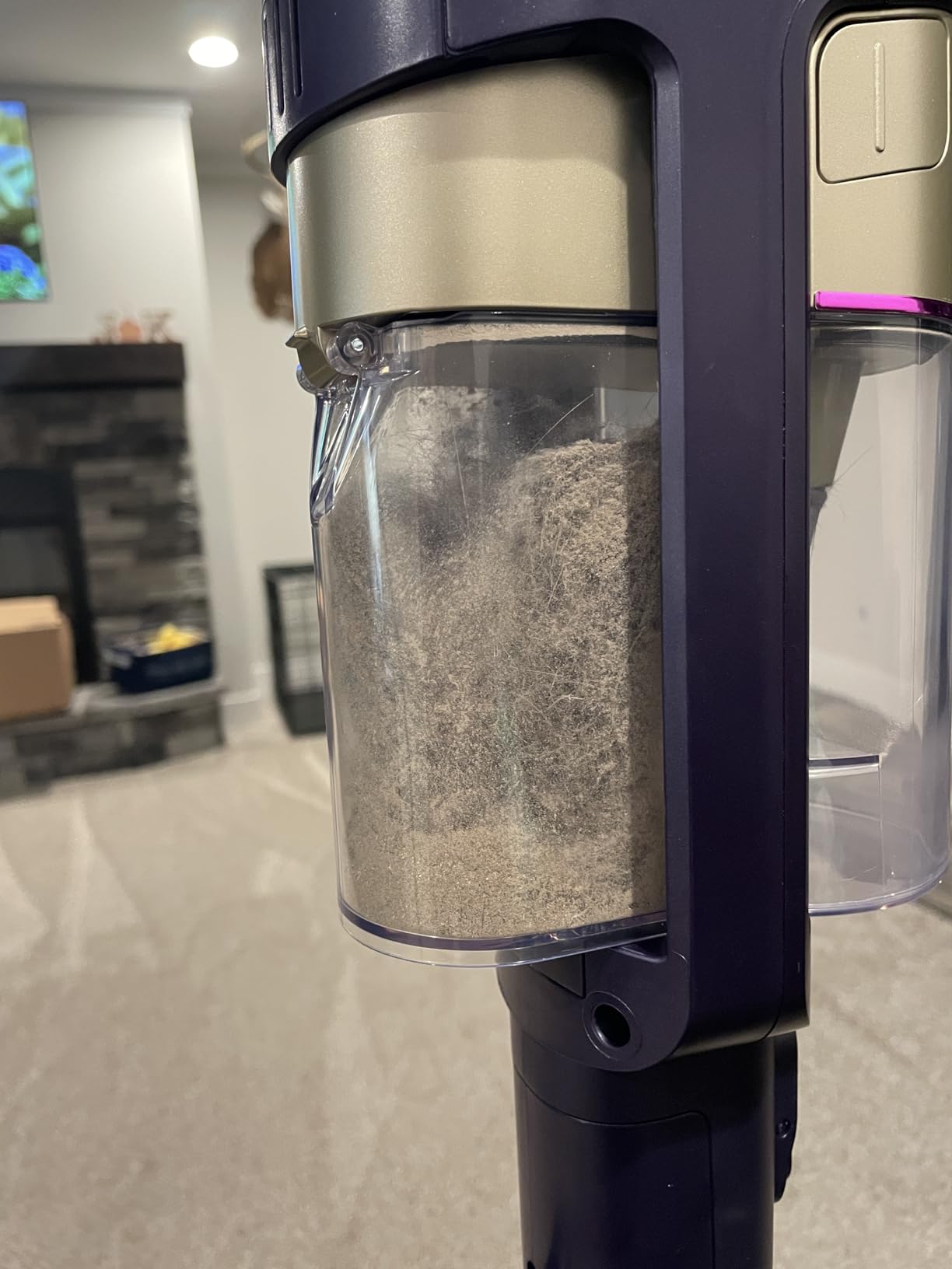Shark PowerDetect Corded Stick Vacuum, Self-Cleaning, Eggplant, HZ4002 customer photo 1
