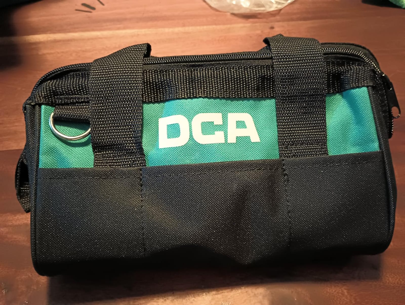 DCA 20V Cordless Hammer Drill Set, 354 In-lb Torque, 1/2