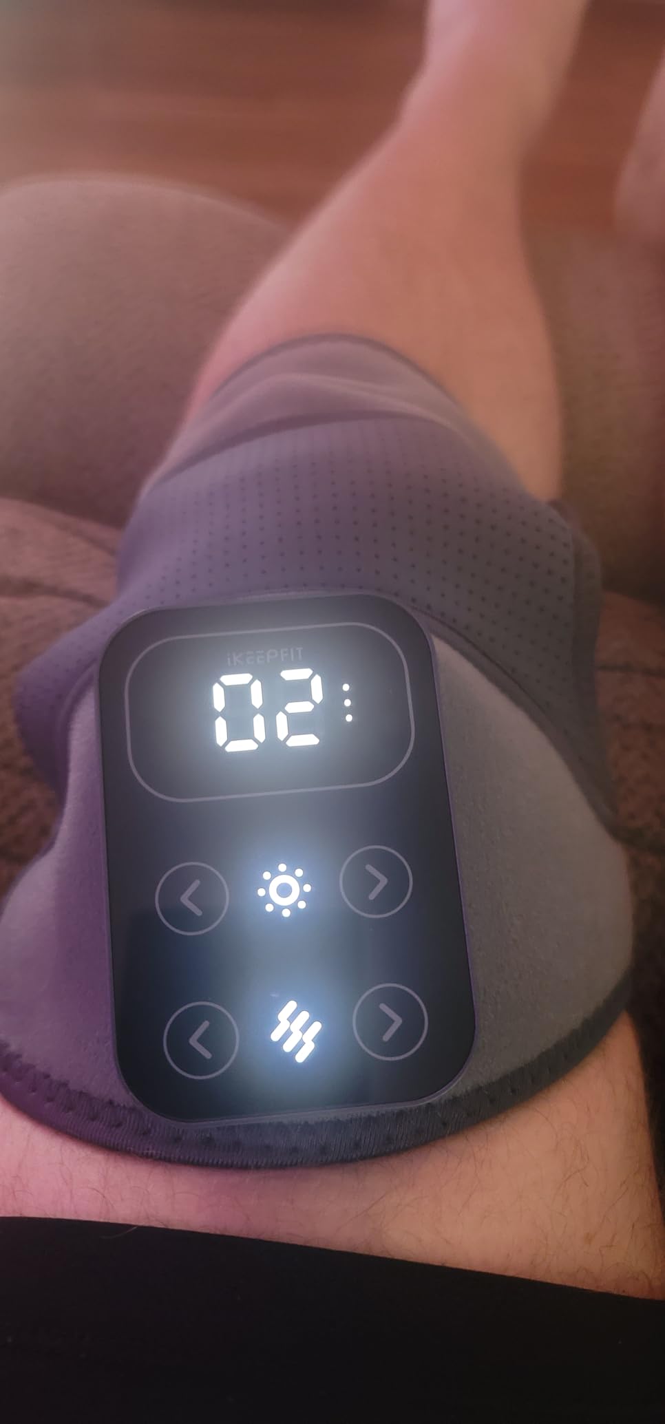 IKEEPFIT Cordless Knee Massager with Heat Vibration for Pain Relief, MAXwarm 4.0[2026 Upgraded] - Electric Heated Knee Brace with 5 Heat Levels and 3 Massage Mode, Gifts for Men Women (Grey, Pair) customer photo 1