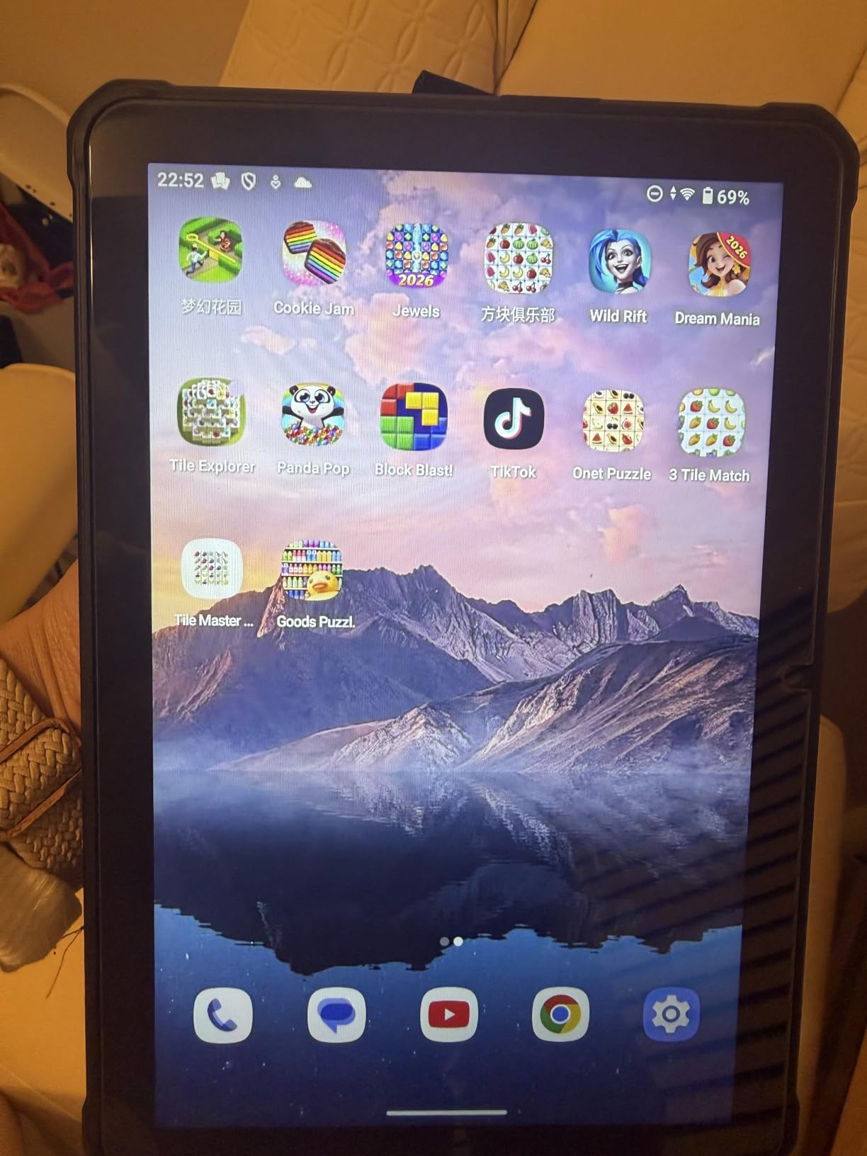 HOTWAV R10 Pro Rugged Tablet 10.1 Inch 10800mAh Waterproof Tablet customer photo 2