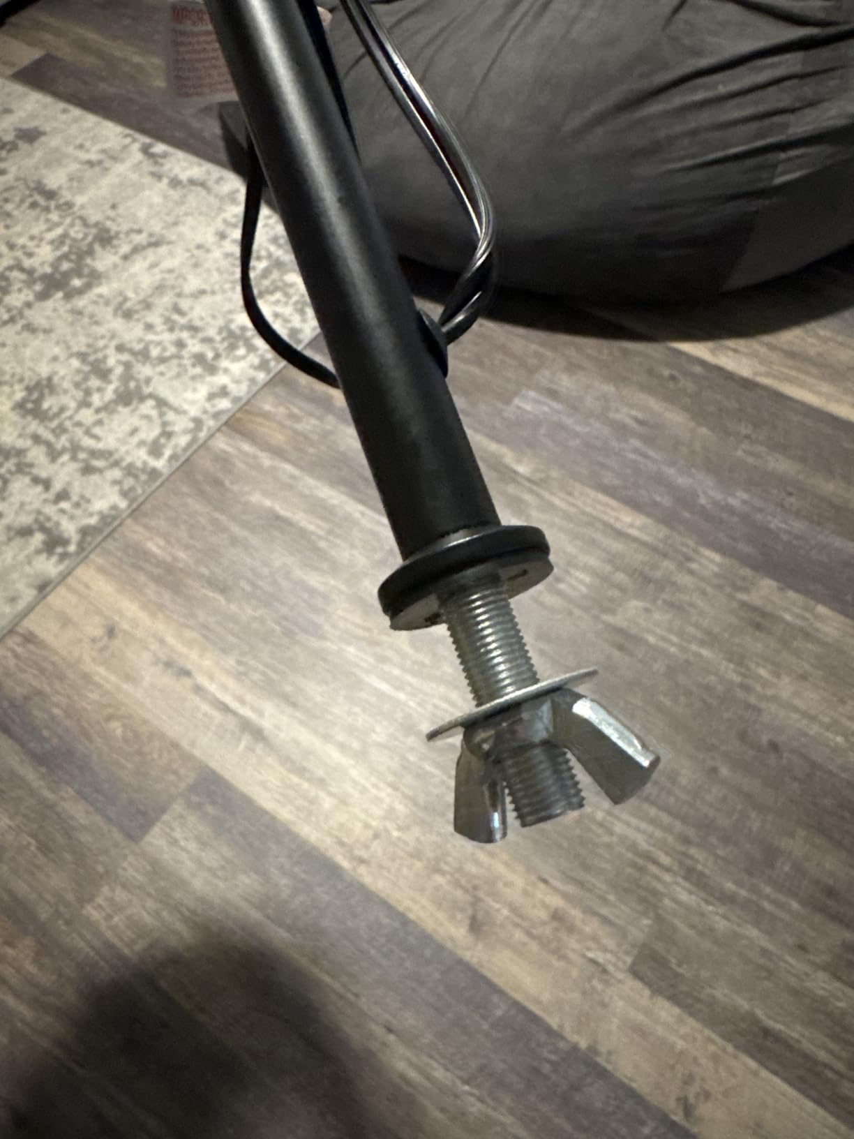runjuly Floor Lamp with Table, End Table with Light and Charging, Rustic customer photo 1