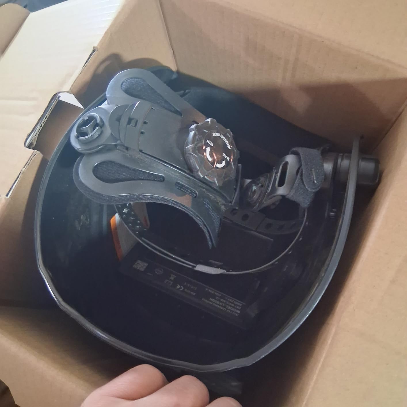 YESWELDER Welding Helmet with LED Light, Blue Light Filtering Lens customer photo 1
