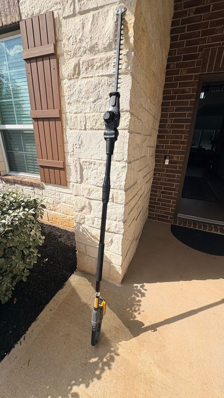 2-in-1 Pole Saw & Hedge Trimmer Compatible with Dewalt 20V MAX (Tool Only) customer photo 2