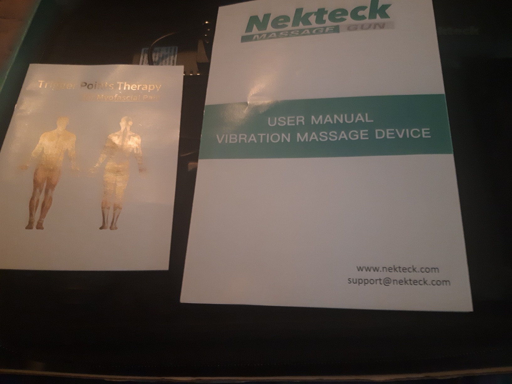 Nekteck Knee Massager with Heat - Cordless Heated Knee Brace with Vibration for Pain Relief, Rechargeable Knee Heating Massager with 5 Heat Levels and 3 Massage Mode (2 Packs) customer photo 1